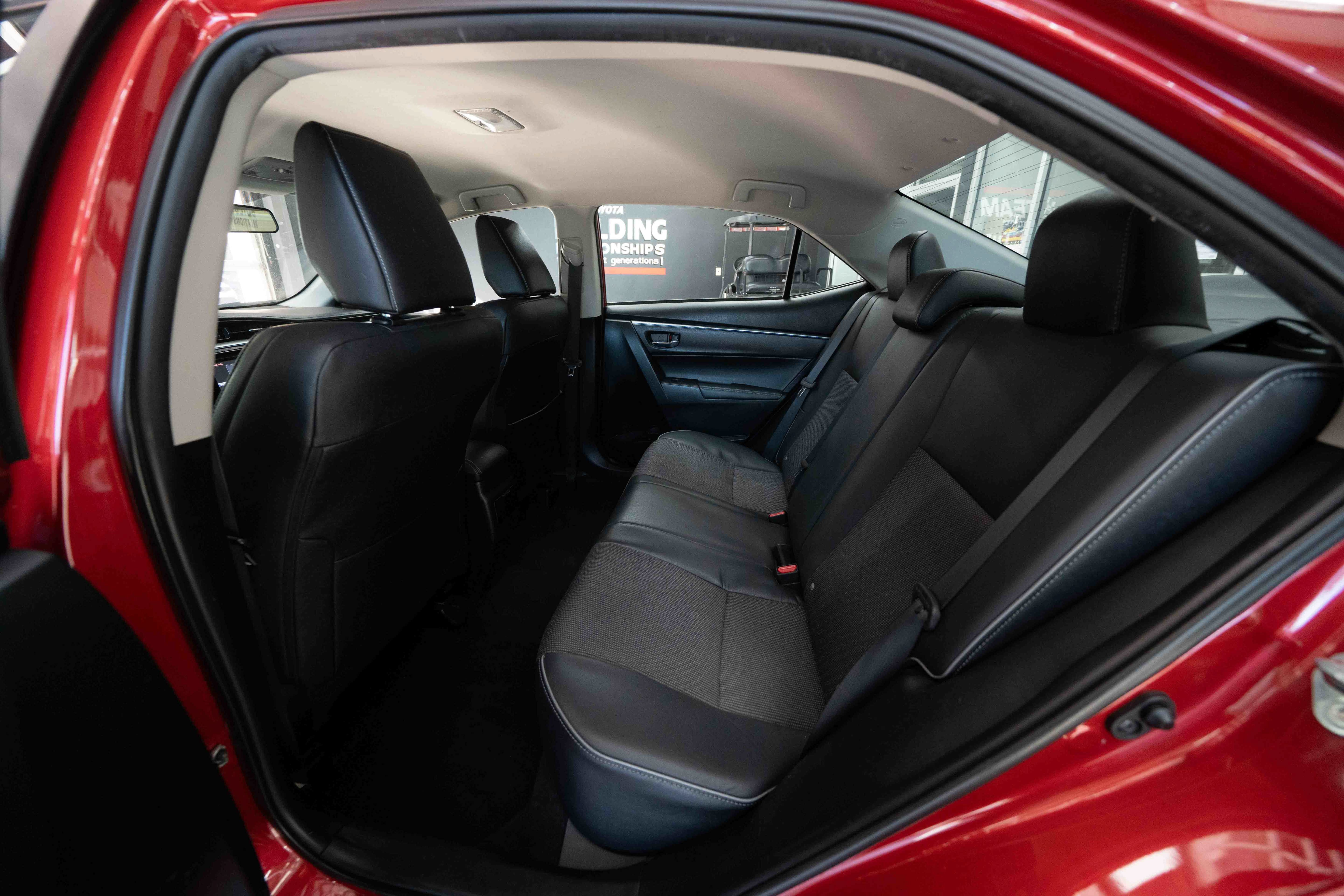 Used 2014 Toyota Corolla S FWD image 23