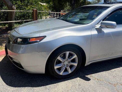 Used 2013 Acura TL w/ Technology Package FWD image 12