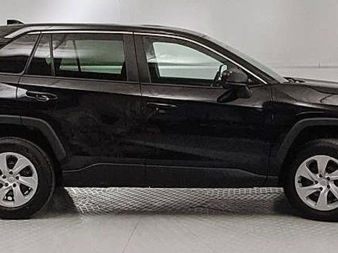 Used 2024 Toyota RAV4 LE image 2