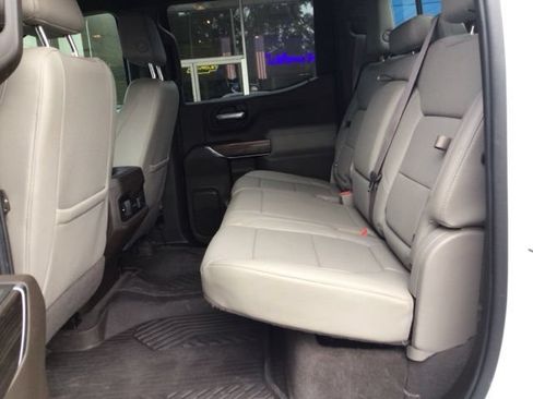 Used 2021 Chevrolet Silverado 1500 LT Trail Boss w/ Convenience Package II AWD/4WD image 14