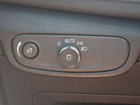 Used 2024 Chevrolet TrailBlazer LT FWD image 22