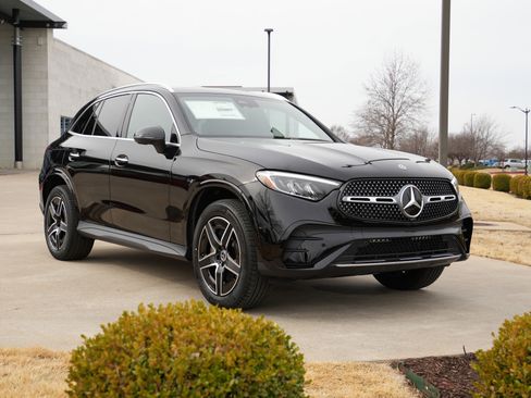 New 2026 Mercedes-Benz GLC 300 4MATIC image 9
