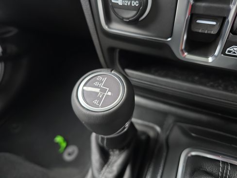 New 2026 Jeep Wrangler Unlimited Sport w/ Convenience Group AWD/4WD image 25