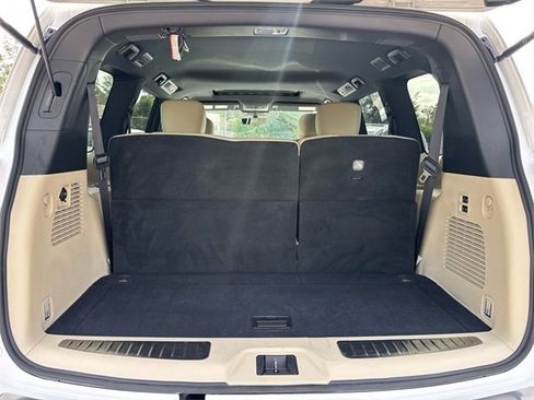 Used 2024 INFINITI QX80 Sensory w/ All-Season Package image 20
