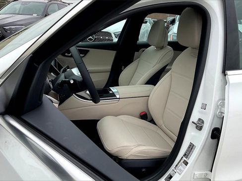 New 2026 Mercedes-Benz C 300 4MATIC Sedan image 9