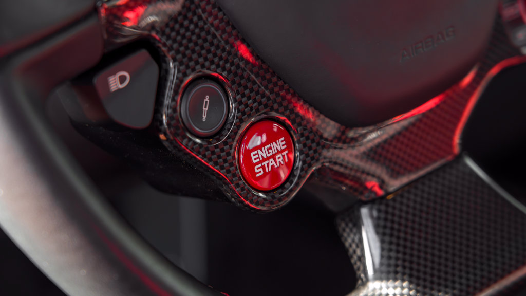 Used 2014 Ferrari 458 Speciale Coupe RWD image 16