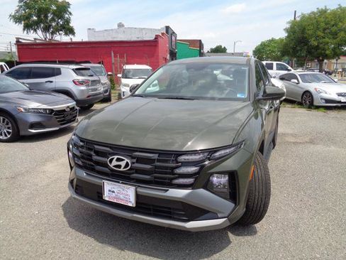 Used 2025 Hyundai Tucson SE FWD image 5