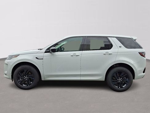 New 2025 Land Rover Discovery Sport S image 5