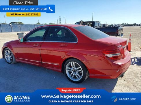 Used 2013 Mercedes-Benz C 250 Sedan image 3