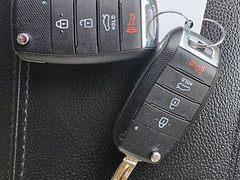 Used 2015 Kia Optima LX FWD image 27