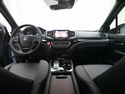 Used 2022 Honda Ridgeline Black Edition image 5