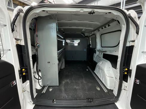 Used 2020 RAM ProMaster City Tradesman SLT FWD image 18
