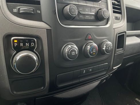 Used 2019 RAM 1500 Tradesman w/ Chrome Plus Package RWD image 18