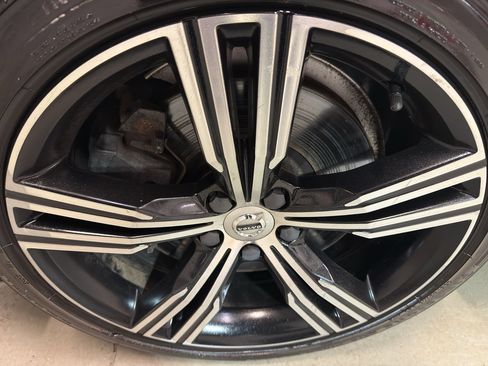 Used 2019 Volvo S60 T8 Inscription AWD/4WD image 35