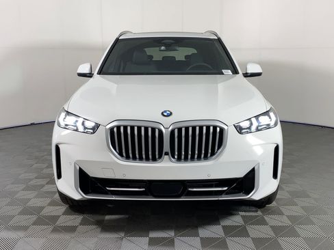 New 2026 BMW X5 sDrive40i w/ Executive Package image 5