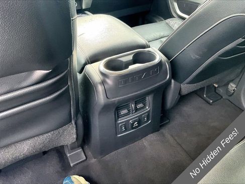 Used 2016 Nissan Titan PRO-4X w/ Pro-4x Convenience Package AWD/4WD image 27
