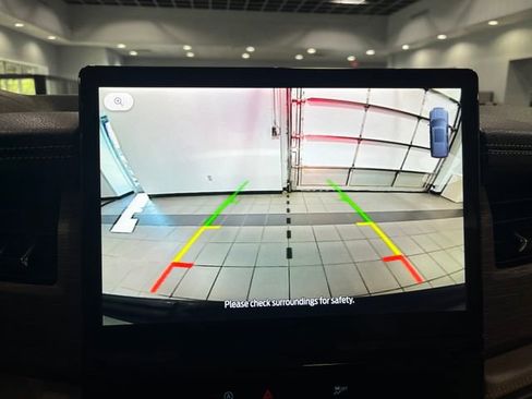 Used 2024 Ford Expedition Max Limited image 21