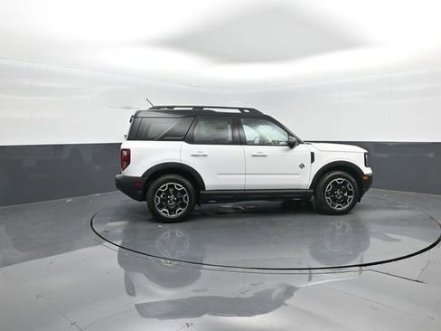 New 2025 Ford Bronco Sport Outer Banks w/ Outer Banks Tech Package+ image 8