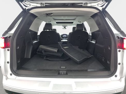 Used 2020 Chevrolet Traverse Premier AWD/4WD image 14