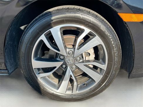 Used 2023 Honda Odyssey Touring image 35