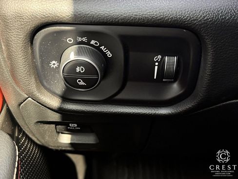 Used 2024 RAM 1500 Rebel AWD/4WD image 21