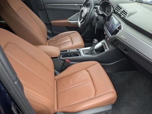 Used 2022 Audi Q3 2.0T Premium image 24