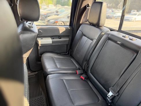 Used 2015 Ford F250 Lariat w/ Lariat Ultimate Package image 16