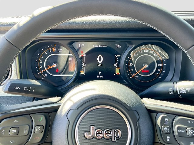 New 2026 Jeep Gladiator Sport AWD/4WD image 12