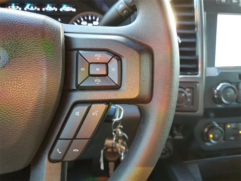 Used 2022 Ford F450 XLT w/ XLT Value Package image 21