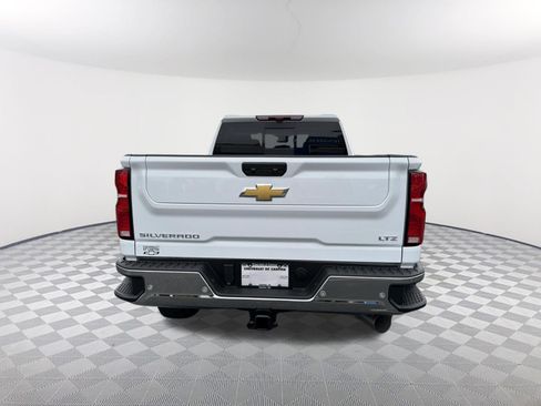 New 2026 Chevrolet Silverado 2500 LTZ w/ LTZ Convenience Package AWD/4WD image 6
