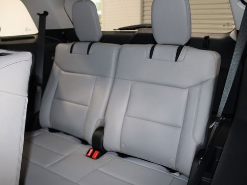 New 2026 Ford Explorer Active image 23