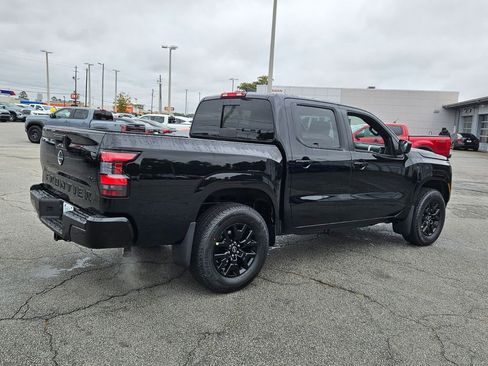 New 2026 Nissan Frontier SV w/ SV Convenience Package AWD/4WD image 11
