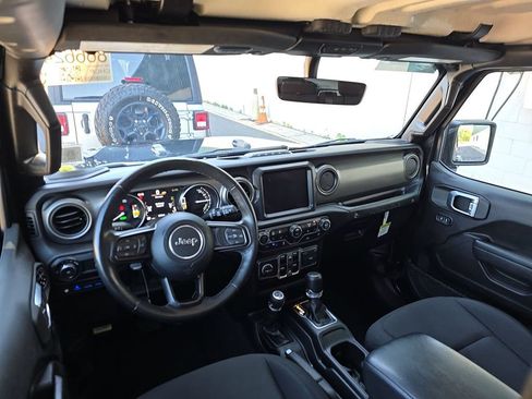 Used 2023 Jeep Wrangler Unlimited w/ Dual Top Group AWD/4WD image 12