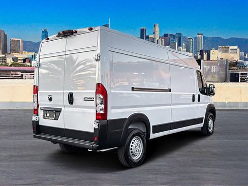 New 2026 RAM ProMaster 2500 image 4