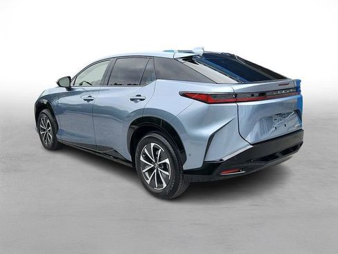 Used 2025 Lexus RZ 450e w/ Technology Package AWD/4WD image 4