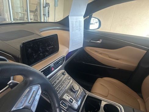 Used 2023 Hyundai Santa Fe Calligraphy image 4