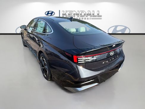 New 2026 Hyundai Sonata SEL FWD image 4