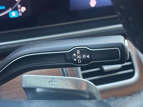 Used 2024 Mercedes-Benz GLE 350 4MATIC image 30