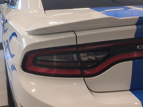 Used 2019 Dodge Charger SRT Hellcat w/ Harman/Kardon Audio Group RWD image 13