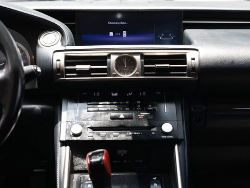Used 2014 Lexus IS 350 AWD image 38