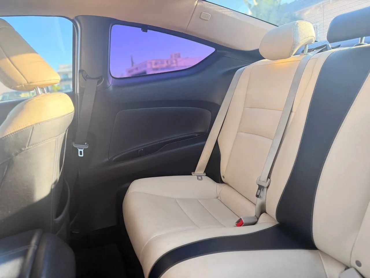 Used 2014 Honda Accord EX-L image 30