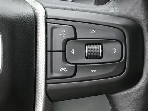 Used 2022 GMC Sierra 1500 Denali AWD/4WD image 18