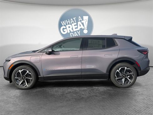 New 2026 Chevrolet Equinox EV LT image 7