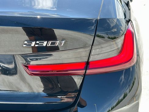 Used 2023 BMW 330i Sedan w/ Driving Assistance Package RWD image 31