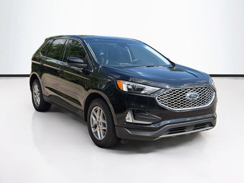 Used 2023 Ford Edge SEL w/ Convenience Package AWD/4WD image 3