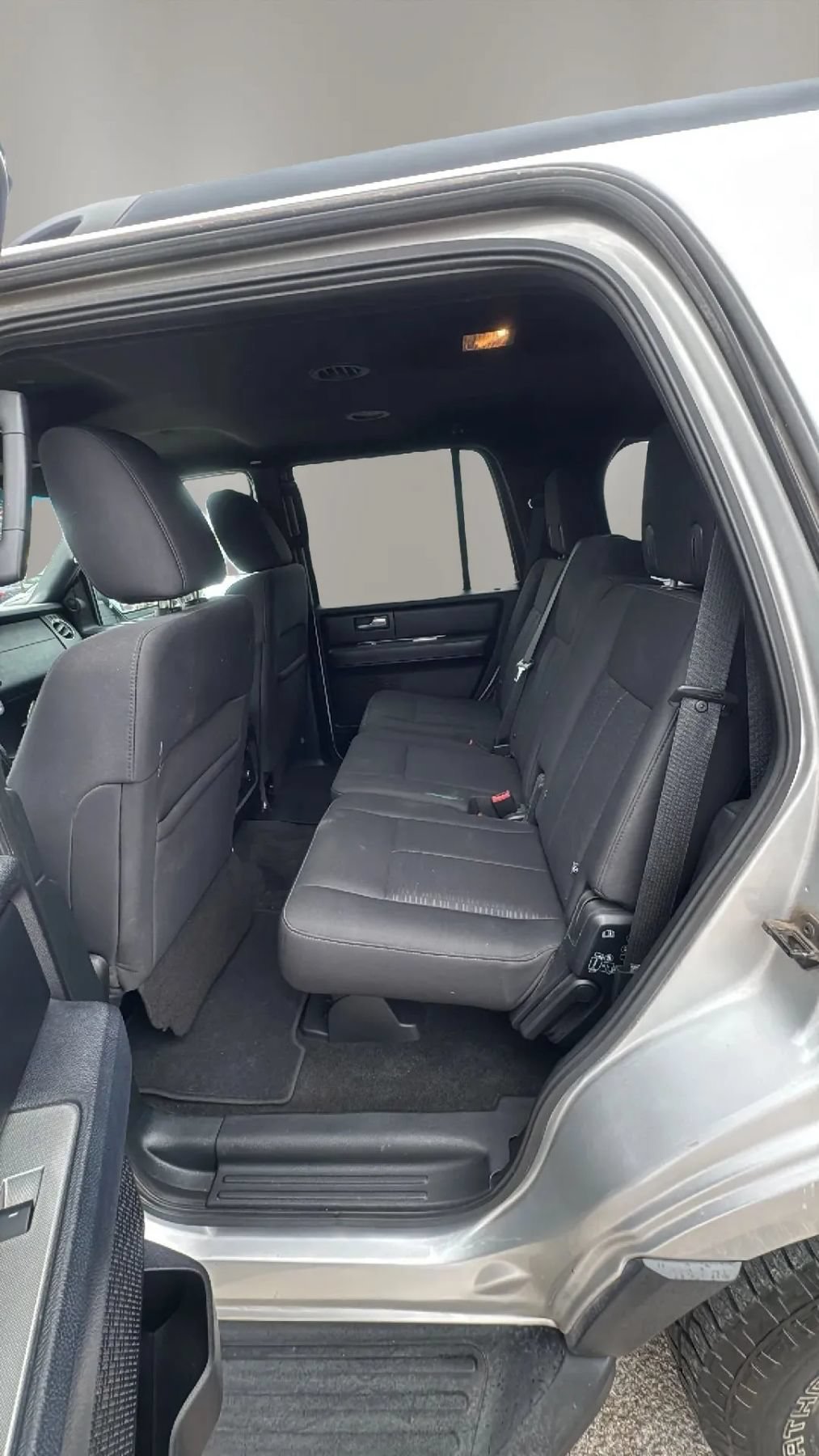 Used 2017 Ford Expedition XL AWD/4WD image 13