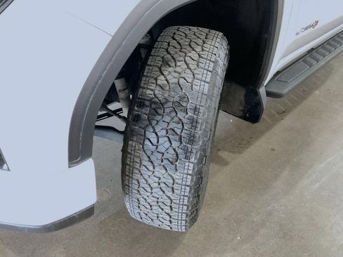 Certified 2024 GMC Sierra 1500 AT4 w/ Technology Package image 23