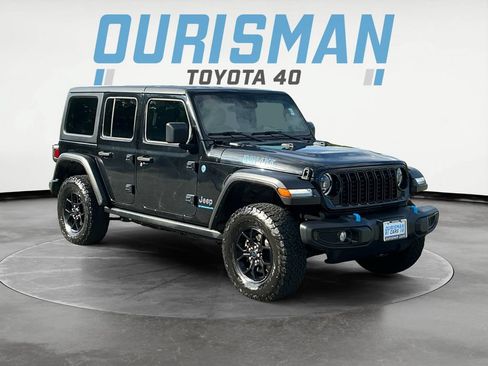 Used 2024 Jeep Wrangler Unlimited AWD/4WD image 1