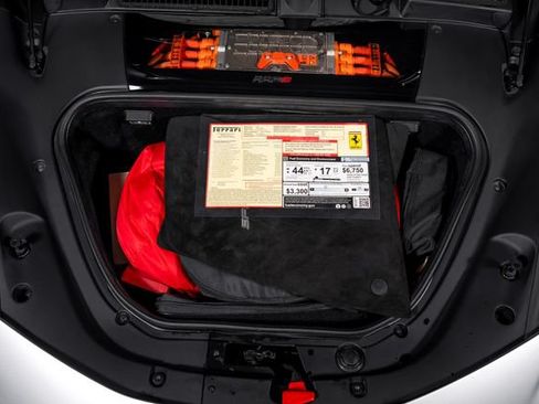 Used 2024 Ferrari SF90 Spider AWD/4WD image 17