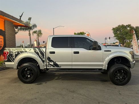 Used 2015 Ford F150 XLT RWD image 17